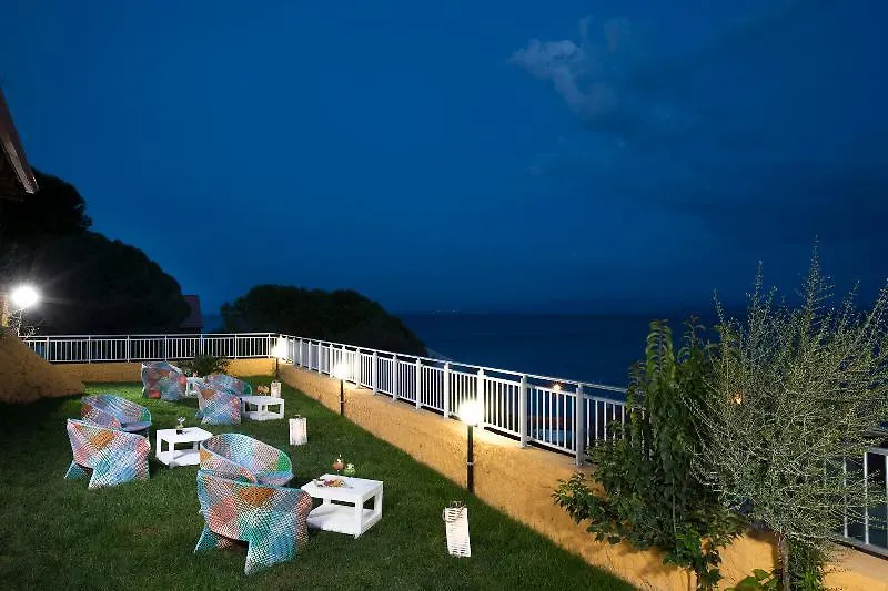 Lu' Hotel Maladroxia SantʼAntìoco 4*,  Włochy