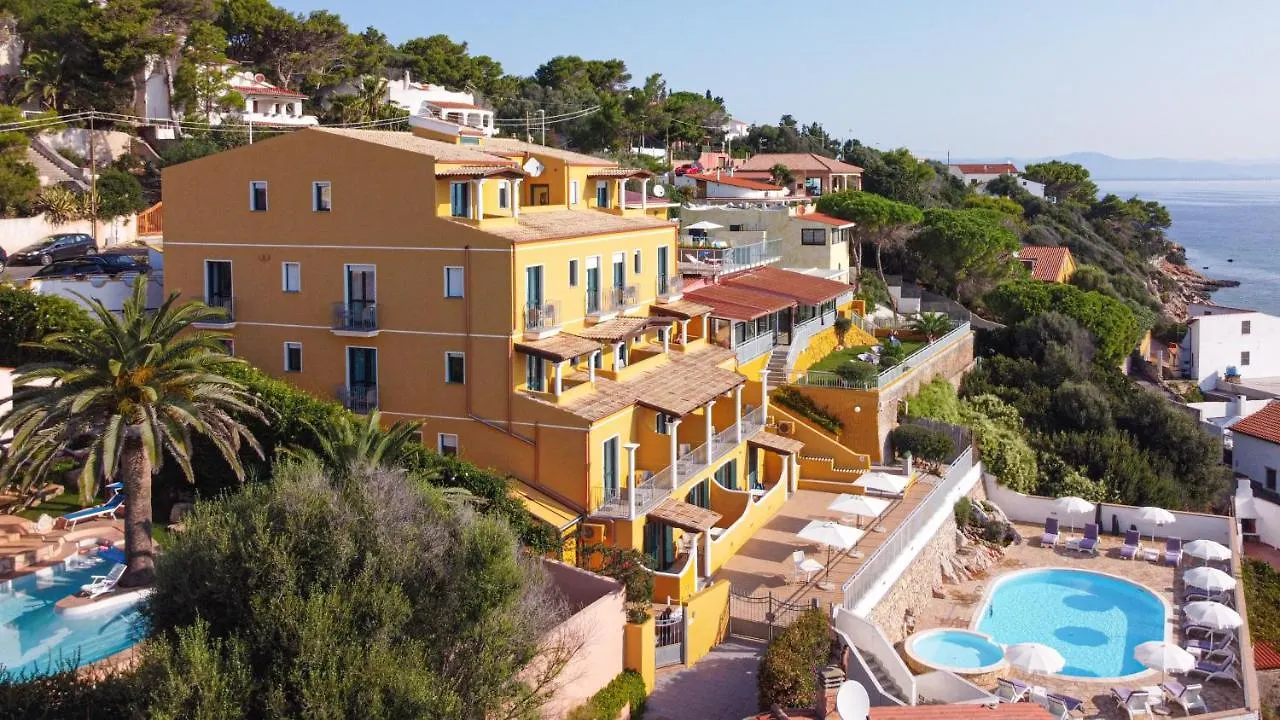 Lu' Hotel Maladroxia Sant'Antioco